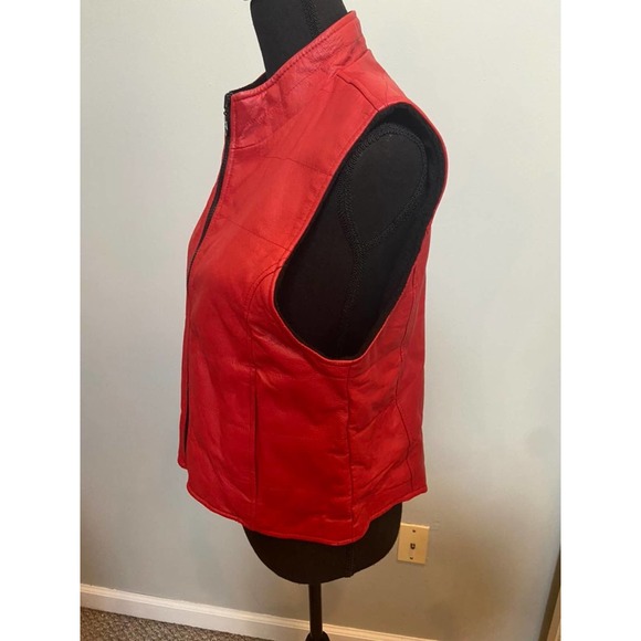 Red leather vest - Picture 2 of 4